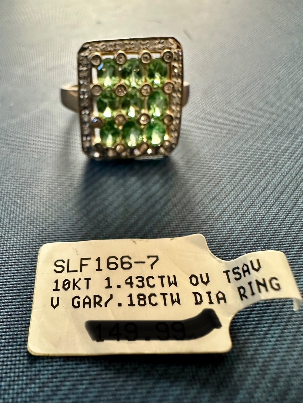 10K Gold 1.43ctw Tsavorite Garnet & .18ctw Diamond Cocktail Ring Size 7⁠